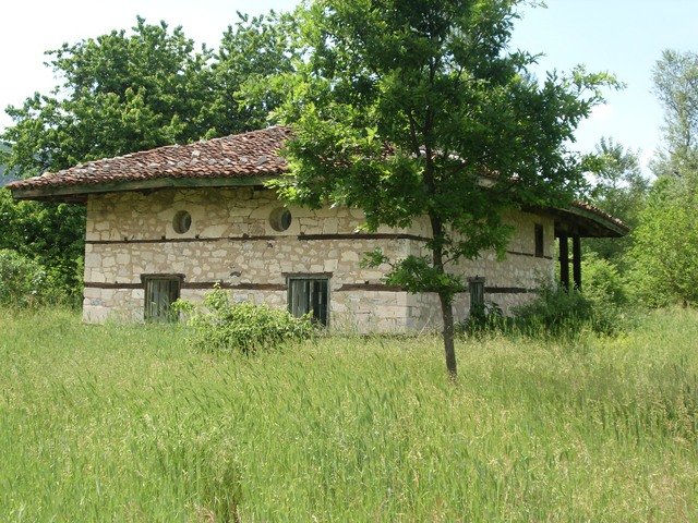 Chiflik - old mosque